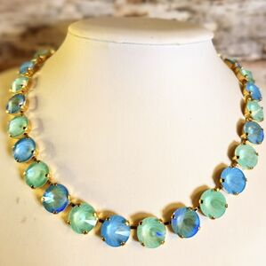 Spring Blue Wave Glow Premium Crystals in Classic 18K Gold Plated Necklace